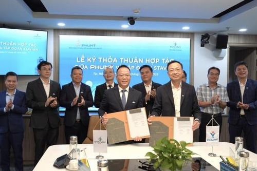 Phú Mỹ ký kết hợp tác với Tập đoàn Stavian về hóa chất và hạt nhựa