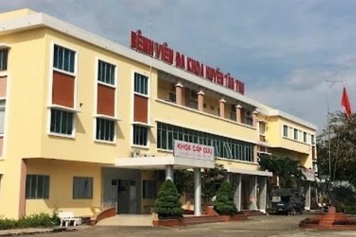 Bắt tạm giam bác sĩ một bệnh viện ở Long An cấp khống nhiều giấy khám sức khỏe