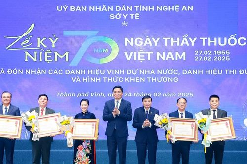 Nghệ An trọng thể kỷ niệm 70 năm ngày Thầy thuốc Việt Nam
