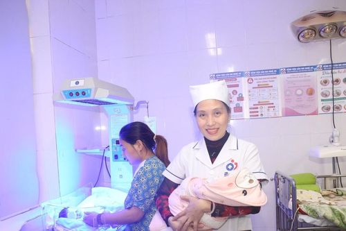 Hạnh phúc khi thấy nụ cười bệnh nhi