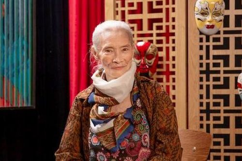 Bo Bo Hoàng -'Quái kiệt sân khấu cải lương' một thời, U80 vẫn đi làm nuôi cả gia đình