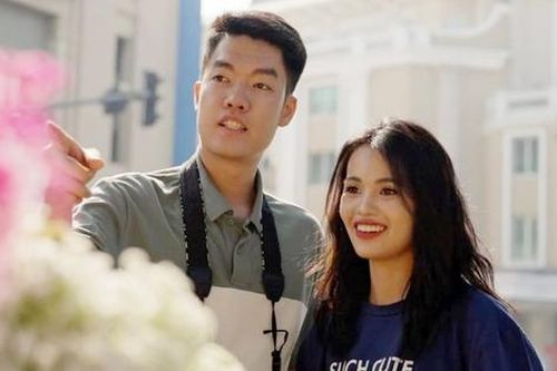 Chuyện tình đẹp của 'Hotgirl bắn cung' và VĐV cầu lông trong làng thể thao Việt