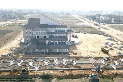 Hà Tĩnh: Xóa tên khỏi bản đồ, huyện Lộc Hà vẫn còn nhiều dự án xây dựng dở dang