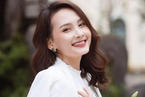 Bảo Thanh 35 tuổi sở hữu cơ ngơi 'khủng', được chồng cưng chiều hết mực