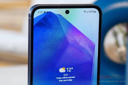Vua Android tầm trung Galaxy A55 5G giảm thủng sàn, là smartphone hơn 8 triệu đáng mua nhất hiện nay