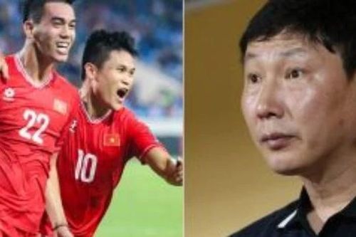 Trụ cột ĐT Việt Nam tạo địa chấn, đối thủ của HLV Kim Sang-sik có quyết định gây ngỡ ngàng
