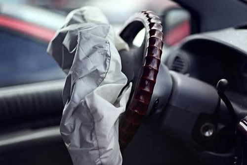 Túi khí ô tô và những điều cần biết