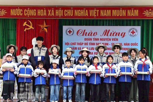 Lòng từ thiện không biên giới