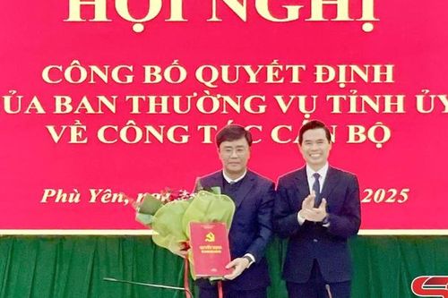 Công bố quyết định của Ban Thường vụ Tỉnh ủy về công tác cán bộ