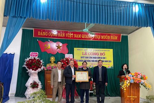 Xã Bình Sơn: 6/22 xóm đạt nông thôn mới kiểu mẫu