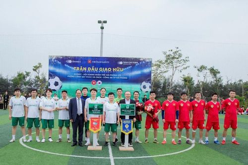 Thể thao thắt chặt tình đoàn kết