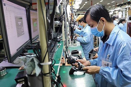 Phần lớn doanh nghiệp thận trọng trong tuyển dụng
