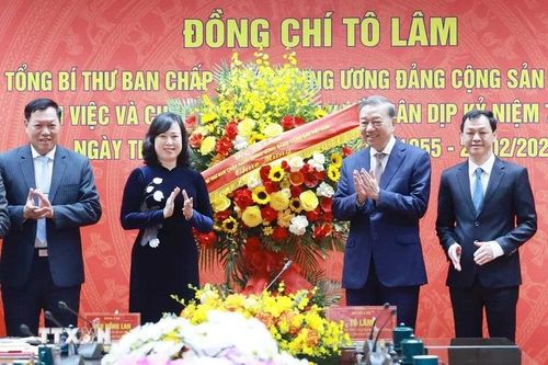 Tập trung tháo gỡ rào cản để ngành y tế vươn dậy