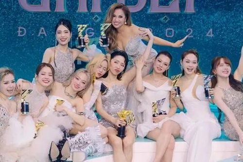 Concert 'chị đẹp' hứa hẹn quy tụ 60 nghệ sĩ