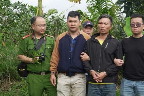 Trộm 10 cây vàng, bình tĩnh tẩu thoát như phim hình sự