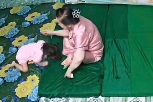 Khởi tố bảo mẫu có hành vi bạo hành trẻ về tội 'hành hạ người khác'