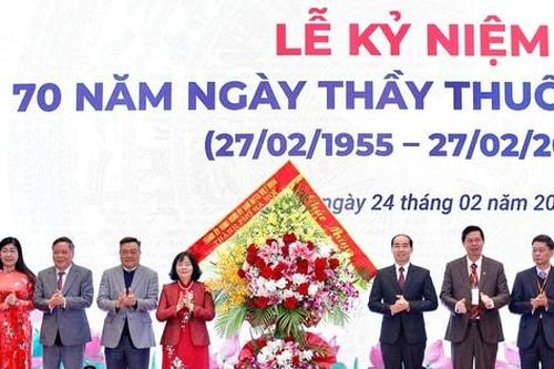 Mỗi cán bộ, nhân viên ngành Y tế Thủ đô cần không ngừng nỗ lực, sáng tạo