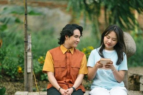 'Nhà gia tiên' lập kỷ lục doanh thu sau tuần đầu khởi chiếu