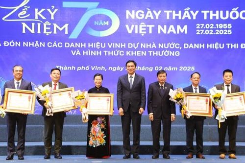 Nghệ An long trọng tổ chức Kỷ niệm 70 năm ngày thầy thuốc Việt Nam
