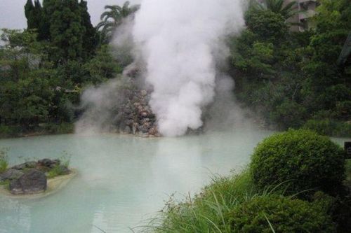 Suối khoáng nóng Hội Vân - món quà từ mạch ngầm xứ võ