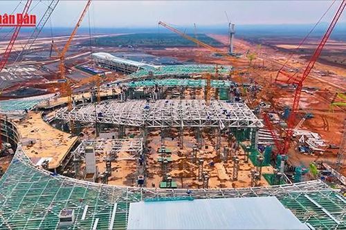 Khởi tố, bắt tạm giam nhiều cán bộ liên quan đến dự án bồi thường, tái định cư sân bay Long Thành