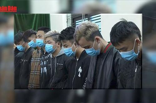 Bắt giữ 50 đối tượng mang hung khí đánh nhau trên phố