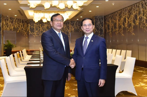 Việt Nam - Campuchia tiếp tục nỗ lực đóng góp vào thành công của ASEAN