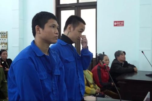 Mâu thuẫn buôn bán, anh em cô cậu ruột 'choảng' nhau náo loạn