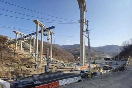 Sập tại công trường xây dựng ở Hàn Quốc, nhiều người bị chôn vùi