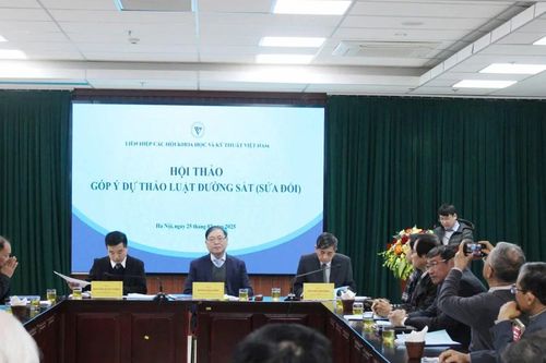 TSKH Phan Xuân Dũng: Nhiều ý kiến đóng góp thiết thực cho dự án Luật Đường sắt