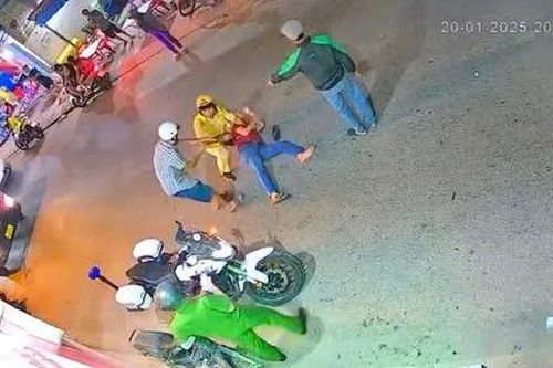 TP. HCM: Xác minh làm rõ vụ việc người đưa thẻ thanh tra xây dựng để xin CSGT thả người vi phạm