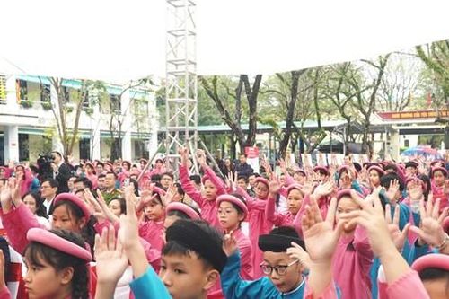 Phát động cuộc thi 'Bác Hồ với thiếu nhi - Thiếu nhi với Bác Hồ'