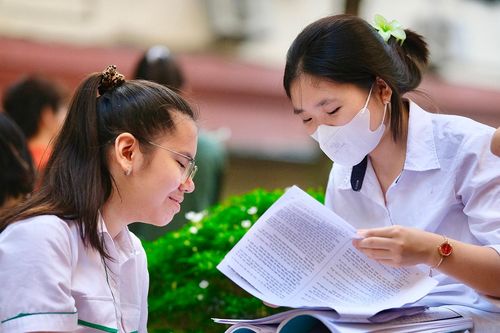 Hà Nội chi gần 225 tỷ đồng thưởng cho giáo viên theo Nghị định 73