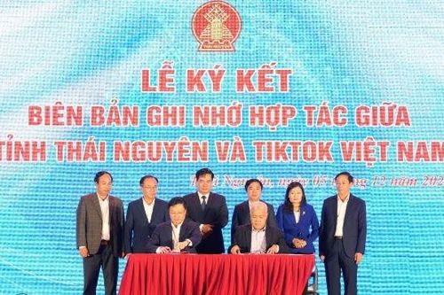 Thái Nguyên thúc đẩy chuyển đổi số, tạo dựng môi trường đầu tư hấp dẫn