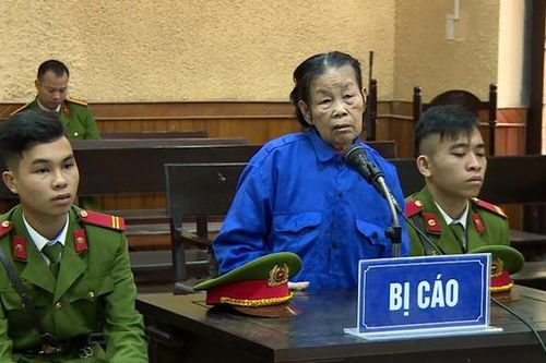 Hà Tĩnh: Sát hại bạn già, cụ bà 75 tuổi vừa 'nhận' 19 năm tù