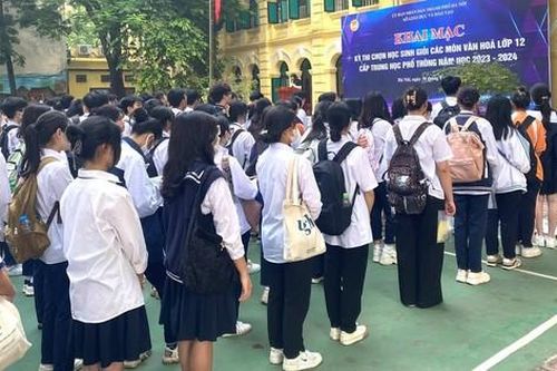 Hà Nội: Hơn 2.500 em đoạt giải kỳ thi học sinh giỏi lớp 12 cấp thành phố