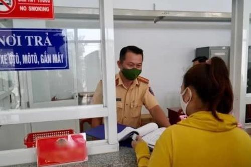 Sang tên xe máy không cần chủ cũ hóa ra làm rất đơn giản, chỉ tốn 100 nghìn đồng