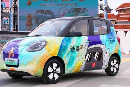 Wuling Mini EV bản 5 cửa ra mắt, giá 158 triệu đồng