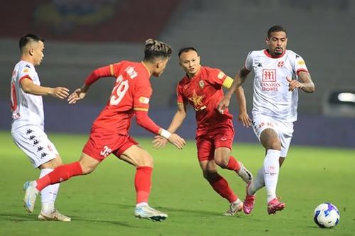 V.League: Kịch tính mở màn lượt về