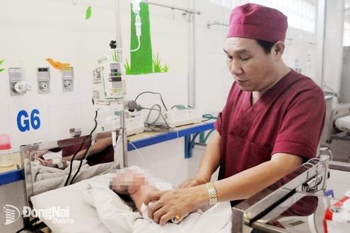 Bác sĩ của những 'thiên thần nhí' bị bệnh hiếm, dị tật bẩm sinh tại Đồng Nai