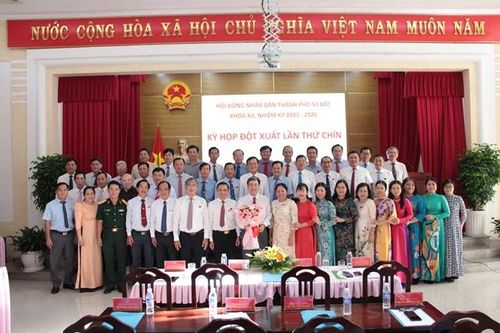 Hội đồng nhân dân TP Sa Đéc tổ chức Kỳ họp đột xuất lần thứ chín kiện toàn nhân sự