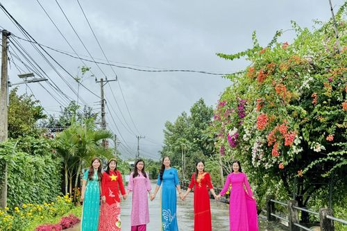 Hội Liên hiệp Phụ nữ huyện Diên Khánh: Tổ chức cuộc thi ảnh trực tuyến 'Duyên dáng áo dài'