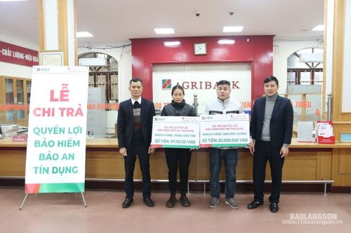 Chi trả trên 149 triệu đồng cho khách hàng tham gia bảo hiểm bảo an tín dụng