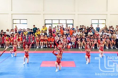 Sôi nổi phong trào thể dục, thể thao trong trường học