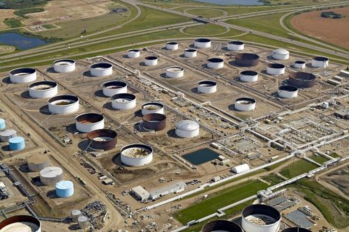 Giá xăng dầu hôm nay 25/2: Khôi phục trở lại khi lệnh trừng phạt mới của Mỹ với Iran gây lo ngại về nguồn cung