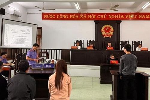 Lãnh án 6 năm tù vì bắn người rồi lẩn trốn sang Campuchia