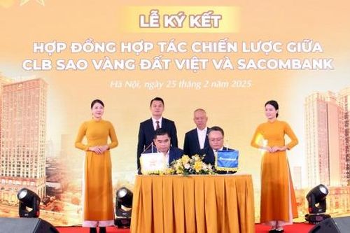 Sacombank và Câu lạc bộ Sao Vàng Đất Việt ký kết thỏa thuận hợp tác chiến lược