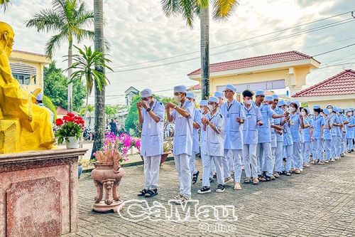 Phát huy di sản của Ðại Danh y Lê Hữu Trác