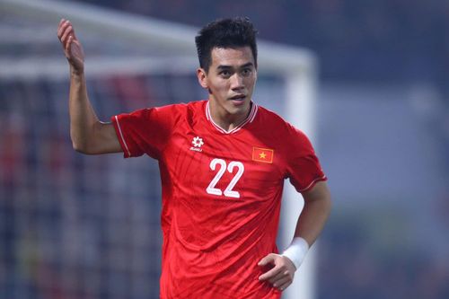 Quả bóng vàng Việt Nam 2024: Tiến Linh áp đảo Hoàng Đức, Tuấn Hải