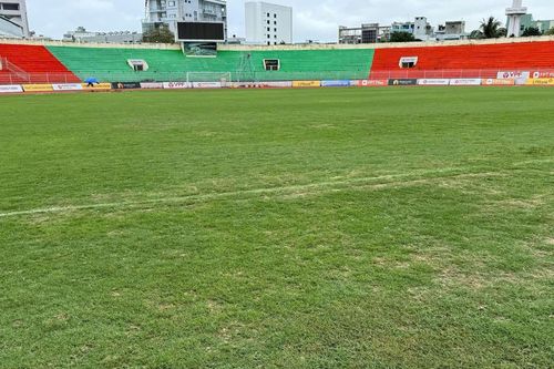 Sân Quy Nhơn vượt qua bài kiểm tra của VPF